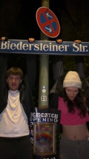 You know where you should be this Saturday
🎉 Semester Opening Party „Krass Lachen“
📍 Biedersteiner Straße 24, Munich
🎟️ AK: 10€ / 8€ Erstis
📅 25.10.2025 
⏰ 9 PM
#munich #students #party #uni #explore #schwabing #semesteropening #techno #reggaeton #mainstream #electro #trance #mauiwowie #reels